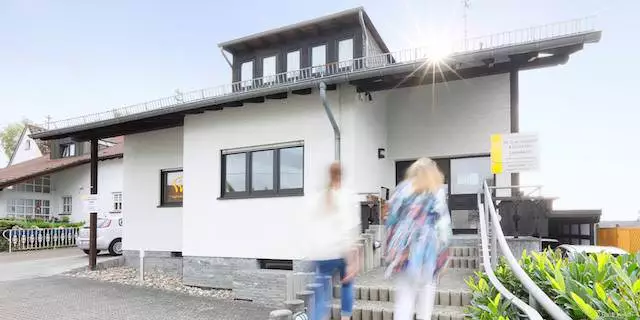 Praxisadresse und Anfahrt